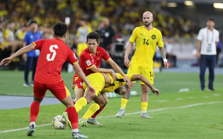 FAM ‘cố đấm ăn xôi’ với FIFA tới cùng nhưng khi liêm chính bóng đá bị tổn hại, thì…