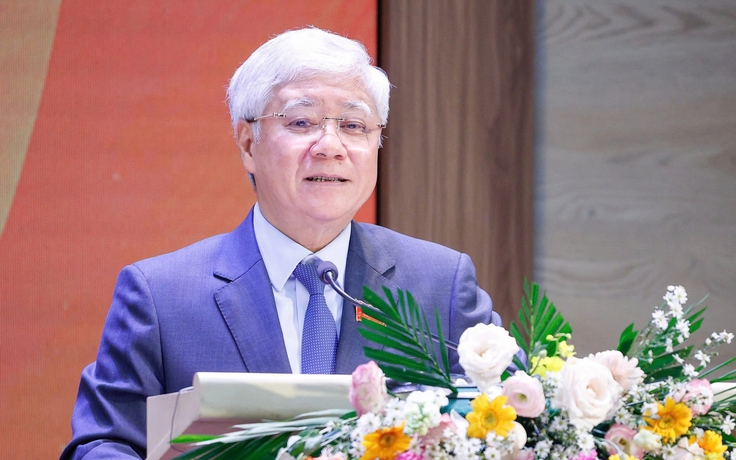 Ông Đỗ Văn Chiến làm Phó bí thư thường trực Đảng ủy Quốc hội