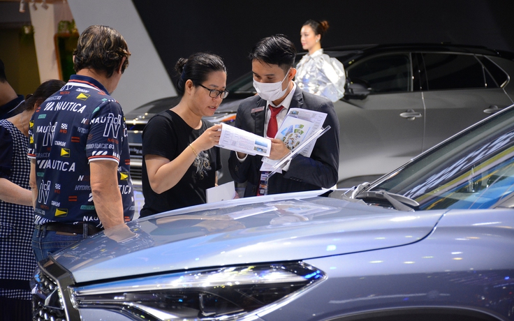 Hàng loạt mẫu mã giảm giá, xe Toyota hút khách Yaris Cross bán chạy nhất