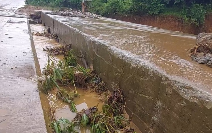 Quảng Trị: Yêu cầu chủ dự án điện gió tháo dỡ cầu tạm trong 10 ngày tới