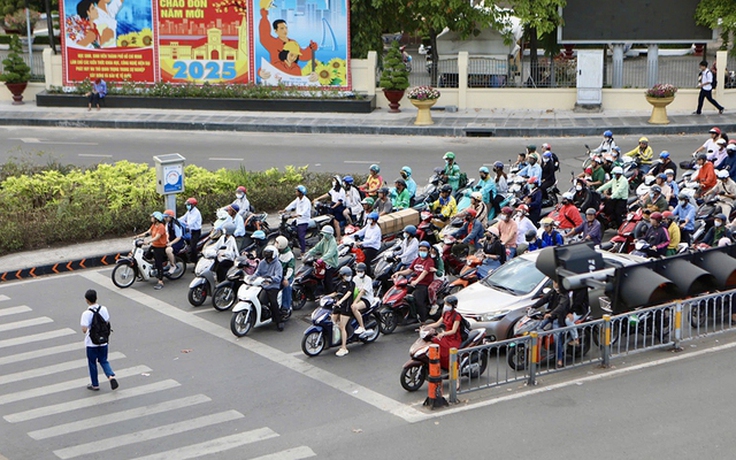 TP.HCM và Hà Nội sẽ tiên phong siết khí thải xe máy, bắt đầu ngay từ 1.7.2027