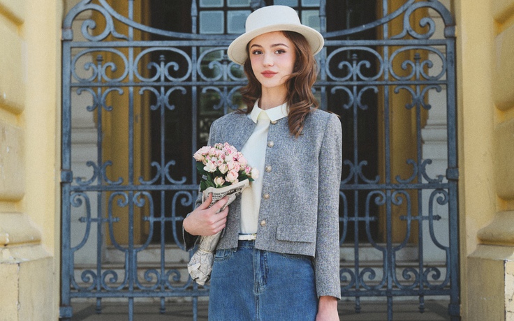 Áo khoác dáng ngắn phối váy dài, cặp đôi hoàn hảo nhất mùa đông