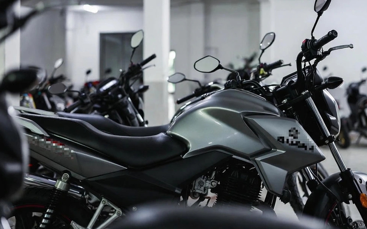 Tìm chủ sở hữu 2 xe máy trong vụ dùng súng cướp tài sản