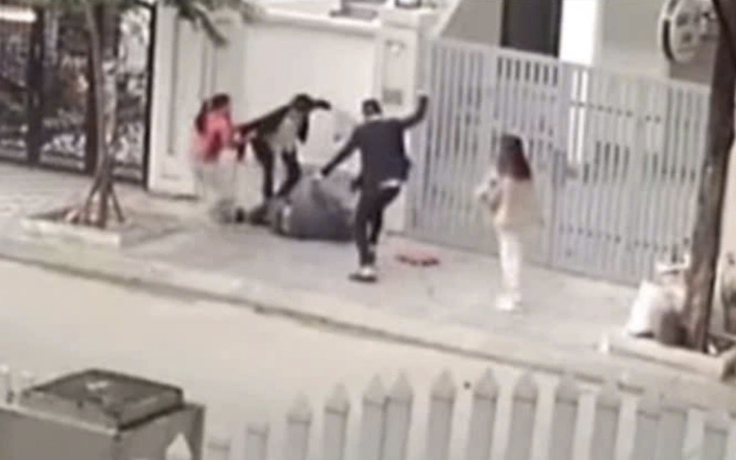 Bị đánh hội đồng, thương tích 13% vì mâu thuẫn va chạm giao thông