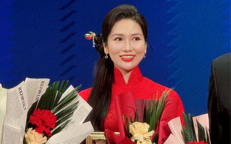 'Hoa hậu cải lương' Như Huỳnh nhận tin vui ở tuổi 39