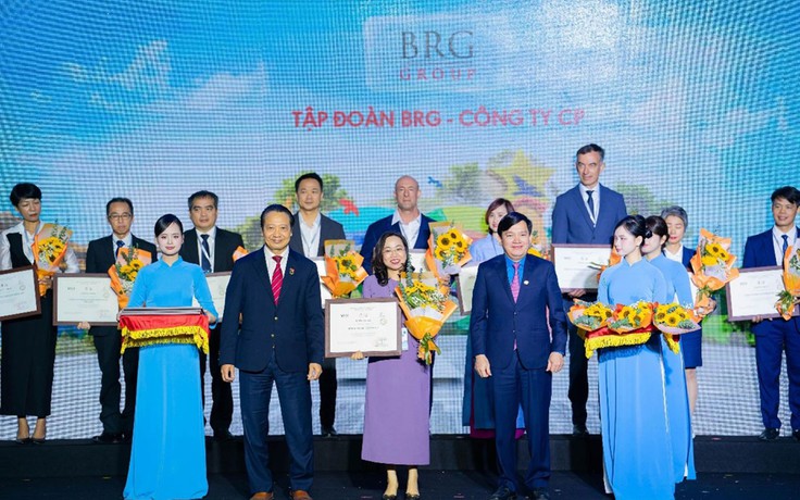 Tập đoàn BRG lần thứ 5 liên tiếp được vinh danh Doanh nghiệp Bền vững Việt Nam