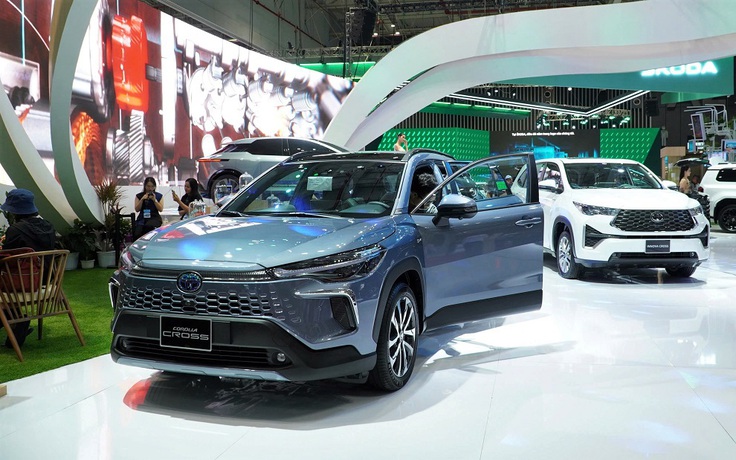 Xe hybrid giảm giá mạnh, ngay trước thềm điều chỉnh thuế tiêu thụ đặc biệt