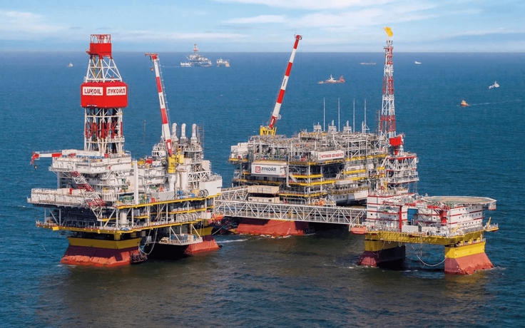 Chiến sự Ukraine ngày 1.387: Ukraine tấn công giàn khoan Nga tận biển Caspi