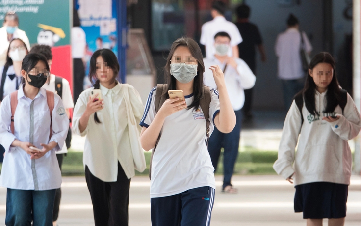 Úc cấm trẻ em dùng mạng xã hội: Việt Nam có nên thực hiện tương tự?