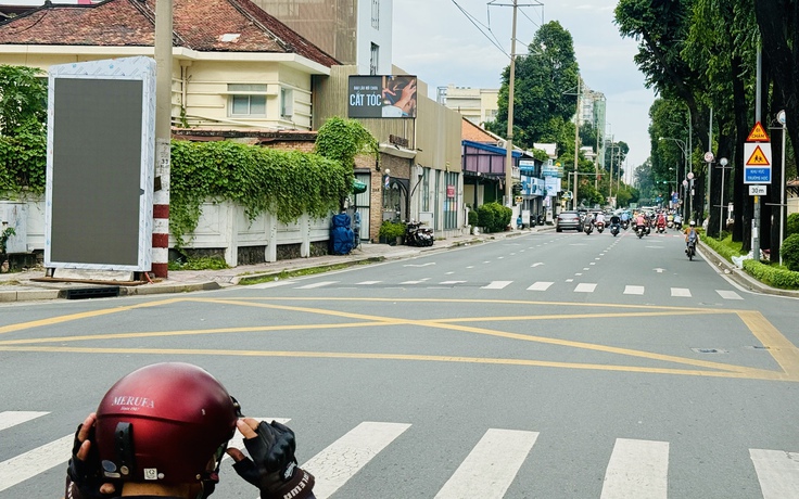 Vạch mắt võng kiểu đơn giản nằm giữa giao lộ TP.HCM có ý nghĩa gì?