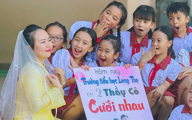 Bộ ảnh 'Trường tiểu học có 2 thầy cô cưới nhau' gây sốt mạng xã hội