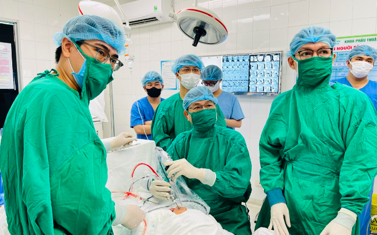 Bác sĩ nội trú khác bác sĩ chuyên khoa như thế nào?