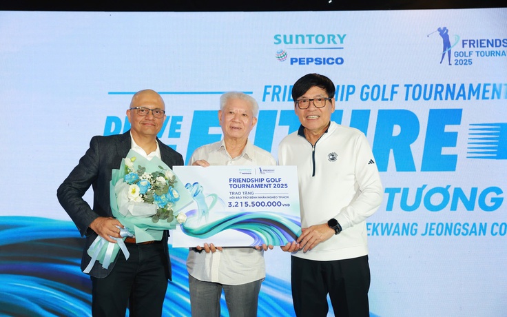 Hơn 3,2 tỉ đồng cho bệnh nhân nhi ung thư từ giải golf hữu nghị 2025