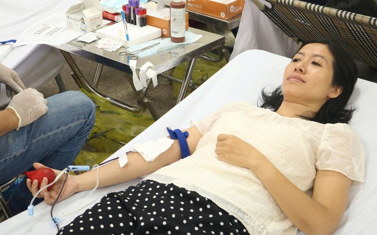 Tổng giám mục giáo phận TP.HCM kêu gọi hiến máu ở nhà thờ Đức Bà 