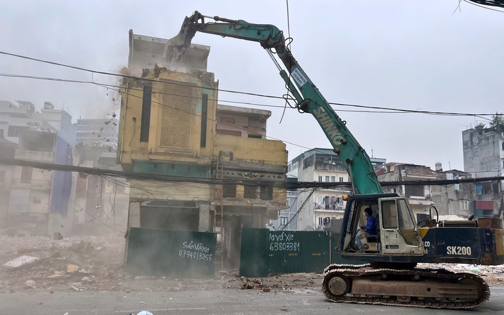 Hà Nội yêu cầu 6 phường có biện pháp giảm bụi khi phá dỡ công trình