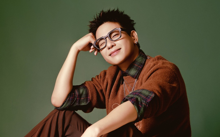 Màn ‘lột xác’ của Quân A.P sau ‘Anh trai say hi’