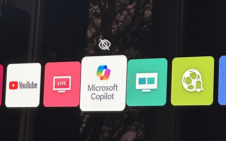 LG gây khó chịu vì tự ý cài AI Copilot lên Smart TV