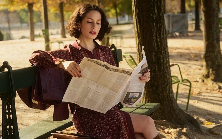 Diện váy dài mùa đông không thể thiếu bốt cao cổ