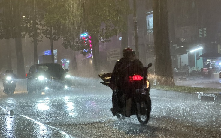 Đêm qua TP.HCM có mưa lớn, hôm nay nơi nào sẽ có mưa?