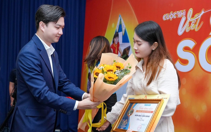 Thanh Niên và tôi: Hai lần 'hoa hậu' Báo Thanh Niên