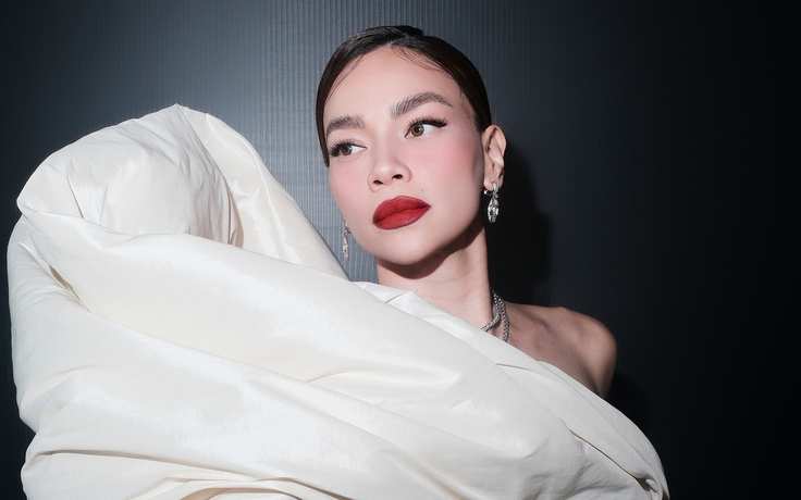 Màn đáp trả của Hồ Ngọc Hà sau sự cố