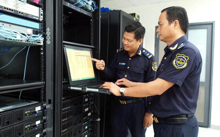 ‘Tuyên chiến không khoan nhượng’ với buôn lậu, gian lận thương mại