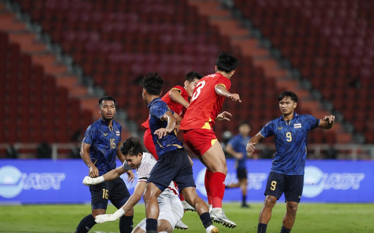 Từ chiến thắng của U.22 Việt Nam, tìm ra chìa khóa trong đào tạo trẻ: Thể lực phải thật khỏe