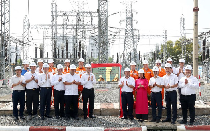EVNHCMC tổ chức lễ gắn biển công trình tại Trạm biến áp 110kV Phú Mỹ Hưng