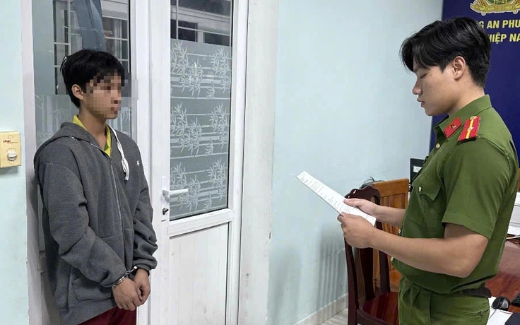 Cướp giật hàng trăm tờ vé số của người khuyết tật