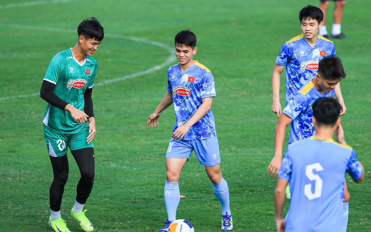 Báo Trung Quốc đánh giá thấp U.23 Thái Lan, U.23 Việt Nam sáng cửa đi tiếp