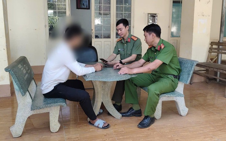 Công an kịp ngăn chặn người đàn ông suýt 'sập bẫy' lừa đảo xuyên biên giới