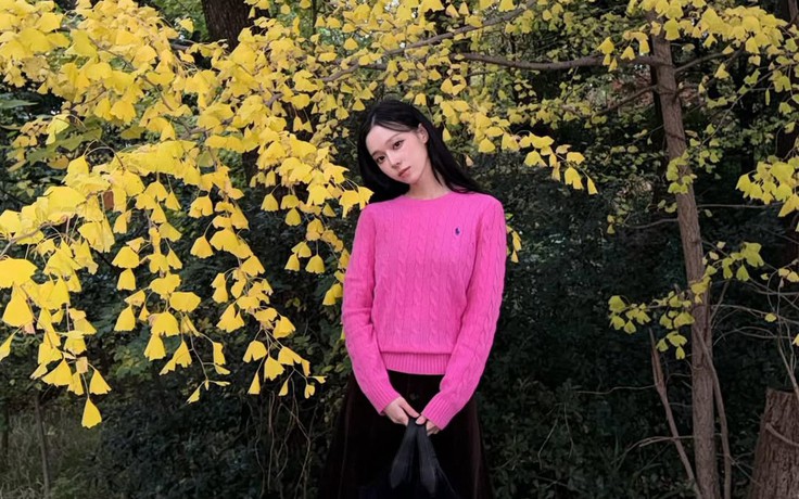 Kiểu chân váy hợp với dáng áo len, diện lúc nào cũng đẹp và ấm áp