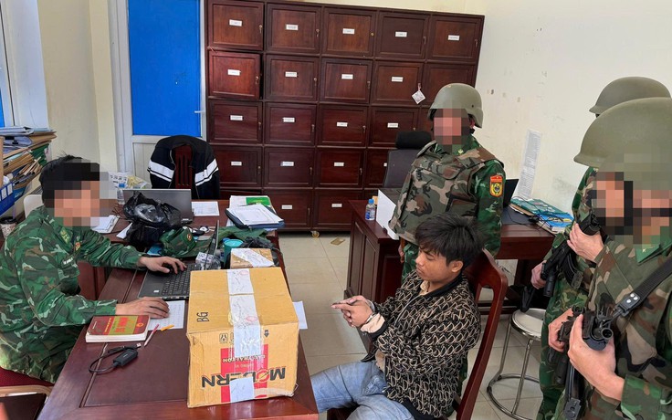 Bắt vụ vận chuyển trái phép 12.000 viên ma túy tại biên giới Quảng Trị