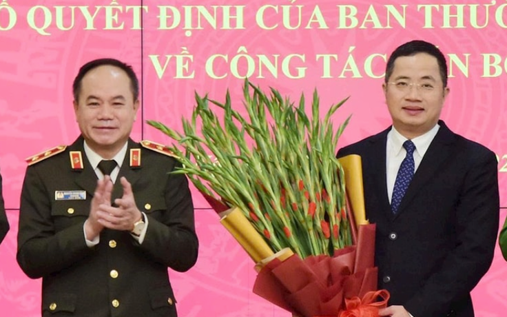 Biệt phái Phó giám đốc Công an Hà Nội làm Chánh văn phòng Thành ủy