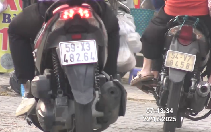 Tra cứu danh sách 107 xe máy đi trên vỉa hè Gò Vấp bị CSGT phạt nguội