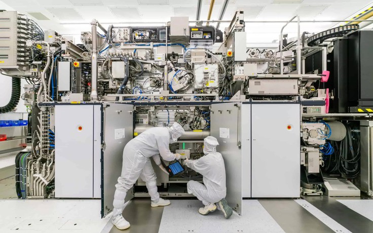 Thực hư việc Trung Quốc 'bẻ khóa' thành công máy quang khắc EUV