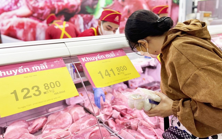 Giá heo gần tết tăng mạnh