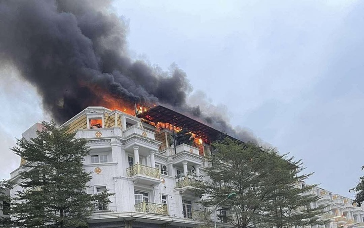 Cháy lớn tại Khu đô thị Geleximco Lê Trọng Tấn