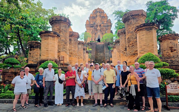 Du lịch Khánh Hòa thắng đậm năm 2025 nhờ nhiều sự kiện nổi bật