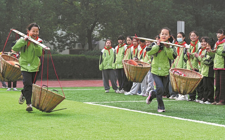 Trung Quốc giảm tải thi cử, mỗi học kỳ chỉ cho kiểm tra một lần
