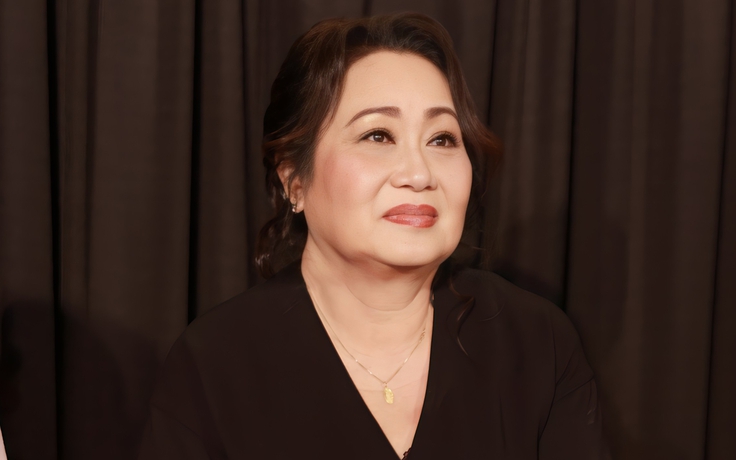 Thanh Hằng kể cột mốc ‘đổi đời’ ở sân khấu cải lương