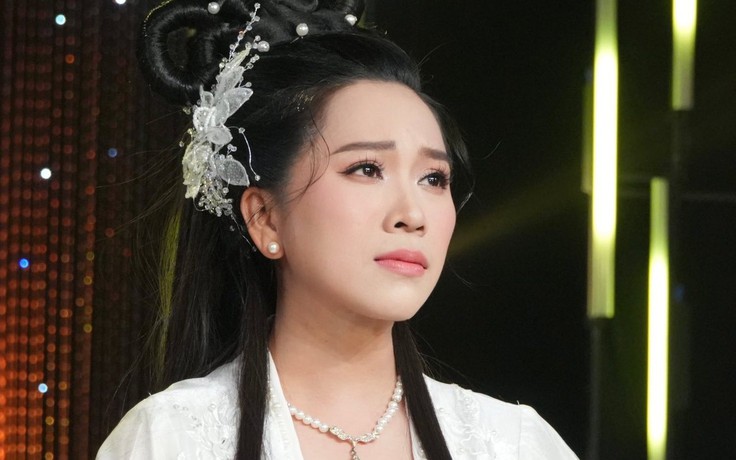 Sân khấu Hoàng Thái Thanh đính chính vì bị nghi tổ chức show cho Hồng Phượng