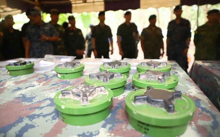 Thêm binh sĩ Thái Lan giẫm phải mìn, biên giới Thái Lan - Campuchia yên ắng