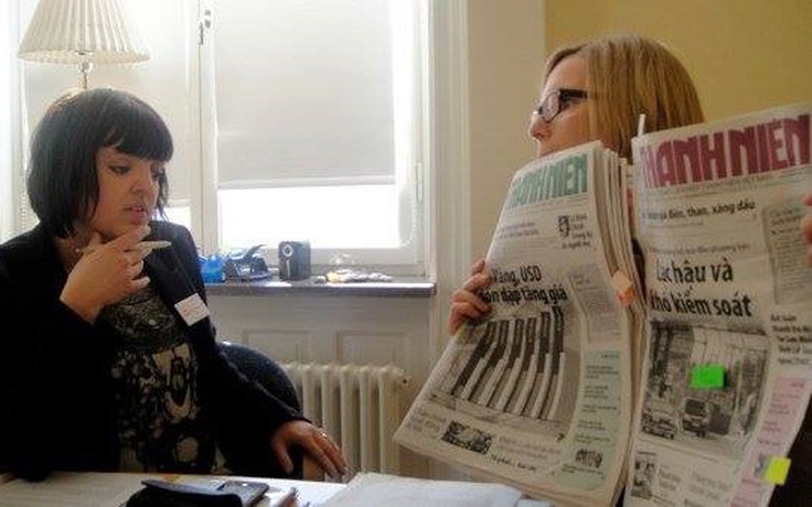 Những 'cú hích' của đồng nghiệp quốc tế