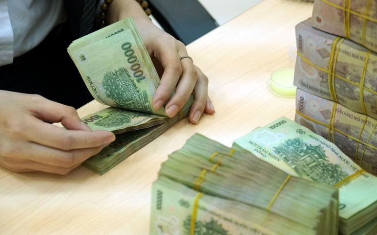 Từ 1.1.2026, những ai bị khấu trừ lương để cưỡng chế nộp phạt vi phạm hành chính?