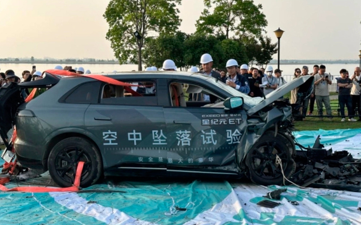 Cách thử độ bền ô tô cực 'dị' của các hãng xe Trung Quốc