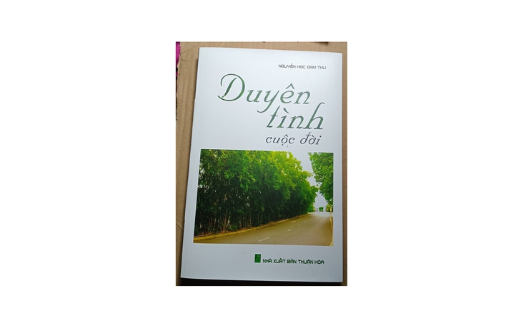 Duyên tình cuộc đời - cuốn sách của một phụ nữ đặc biệt