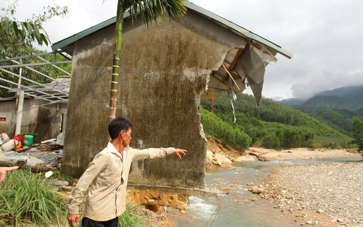 Huế: 'Chiến dịch Quang Trung' thần tốc xây lại 5 nhà, sửa chữa 9 nhà hư hỏng