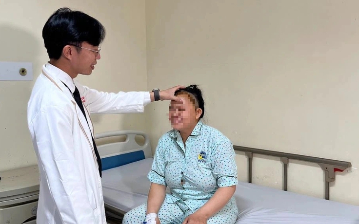 Người phụ nữ đột quỵ sau khi đi vệ sinh