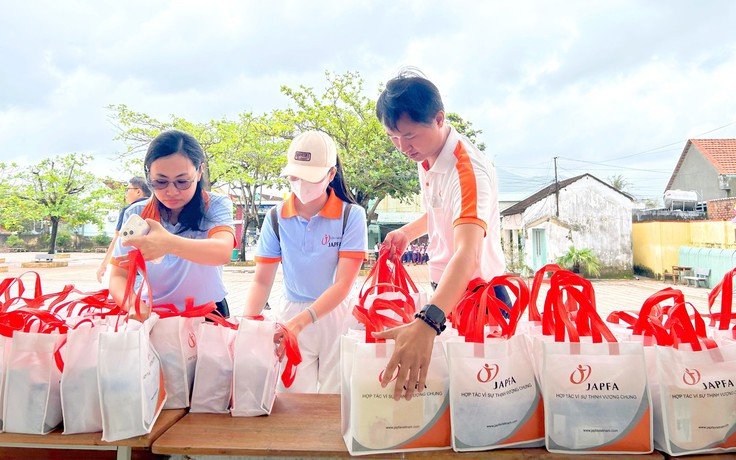 Japfa đồng lòng vì cộng đồng khắc phục hậu quả sau lũ